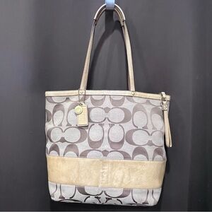 Coach 12428 Tan Signature Print Fabric Tan Patent Leather Trim Tote Bag